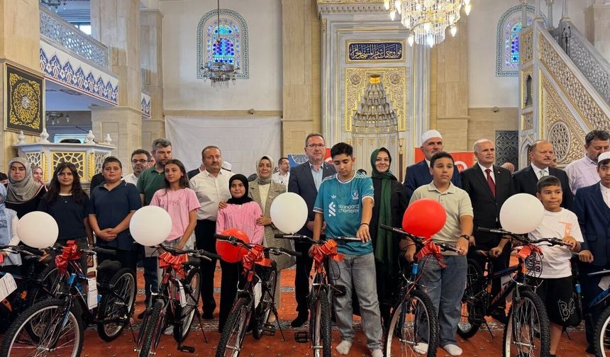 Kastamonu’da Yaz Kur’an Kursları sona erdi: 247 öğrenci bisiklet kazandı