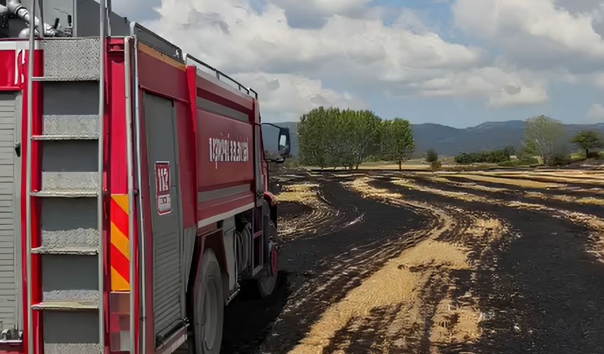 Taşköprü’de anız yangını alarmı: Alevler yine yükseldi