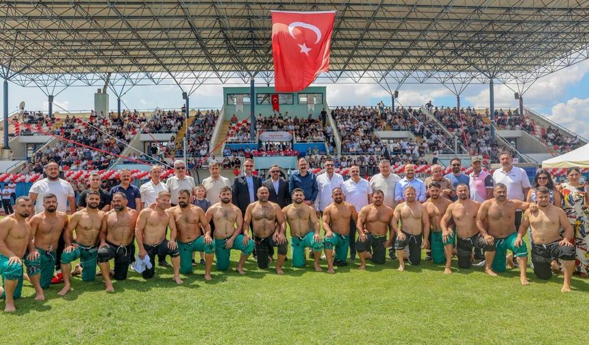 Taşköprü'de başpehlivanlık güreşleri nefes kesti