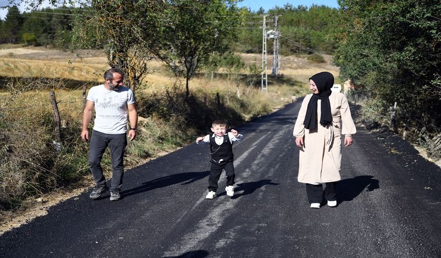 Kastamonu'da takdirlik çalışma: Minik Kürşat için köy yolu asfaltlandı