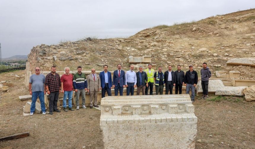 Acacia Maden Genel Müdüründen, Pompeiopolis'e ziyaret