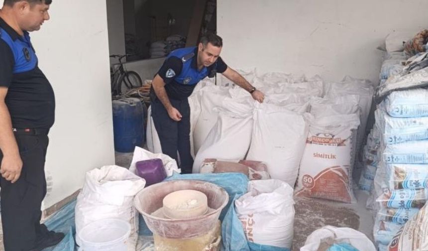 Böceklenmiş unu eleyip satacaklardı: Bartın’da 7,5 tonuna el konuldu