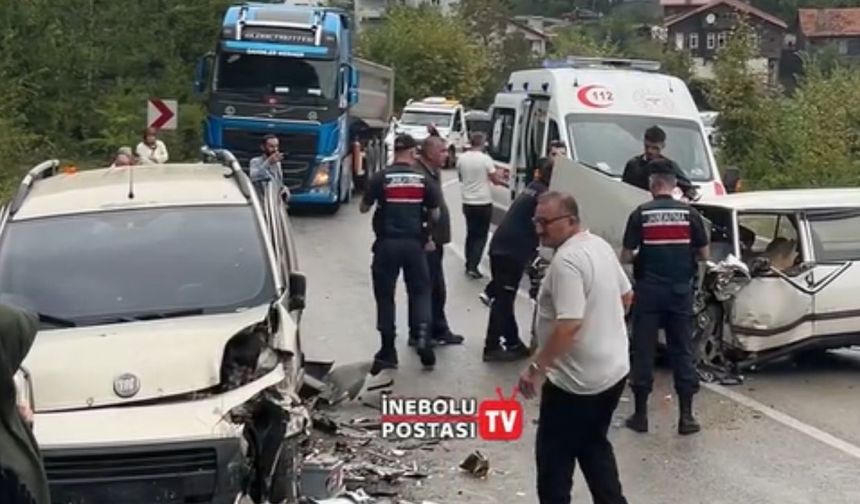 Kastamonu’da korkutan kaza: 1’i bebek 7 kişi yaralandı