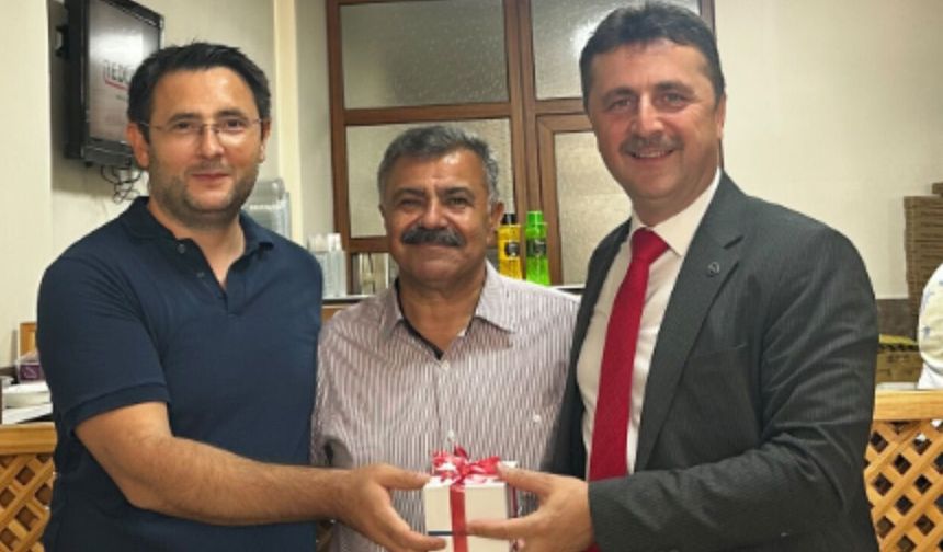 Taşköprü'de sevilen öğretmen Keskin Gündüz emekli oldu