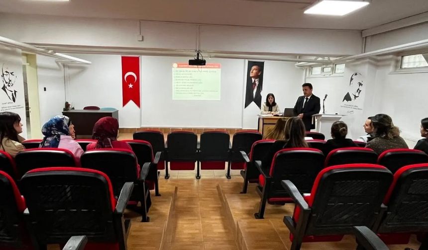 Taşköprü’de rehber öğretmenler toplandı