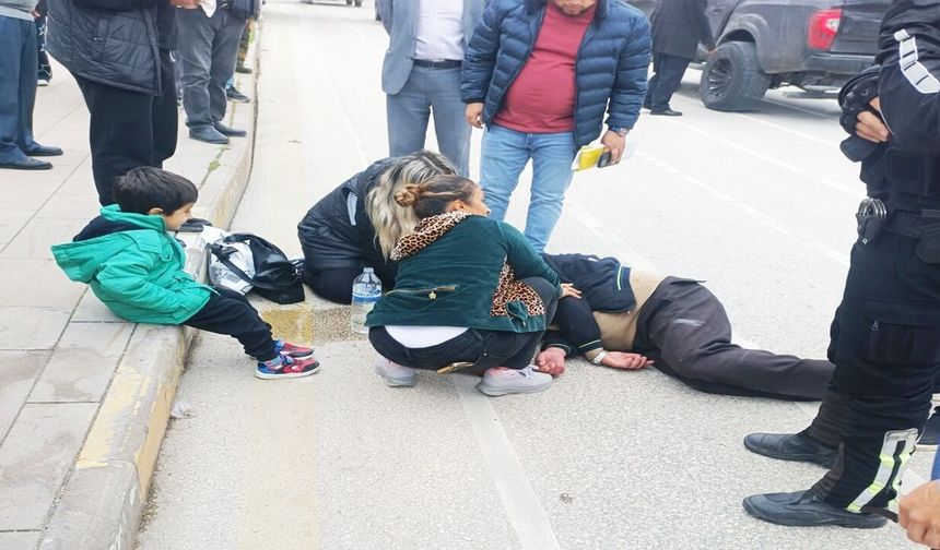 Kastamonu’da yayaya otomobil çarptı: Ambulansla hastaneye kaldırıldı