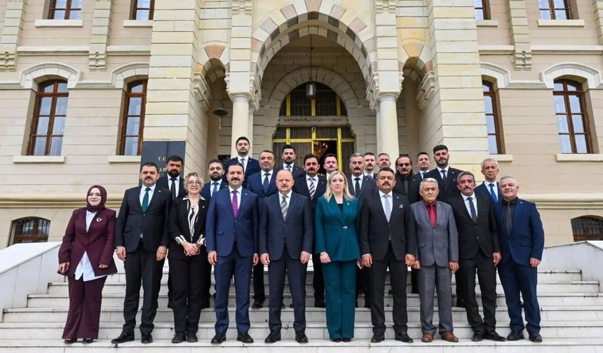MHP Kastamonu yönetiminden Valilik ziyareti