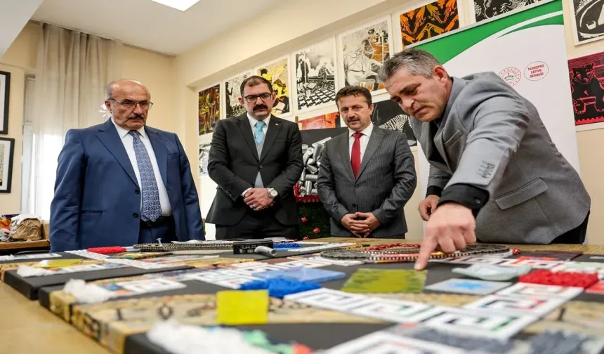 Taşköprülü öğrencilerin eserleri dünya sahnesinde!