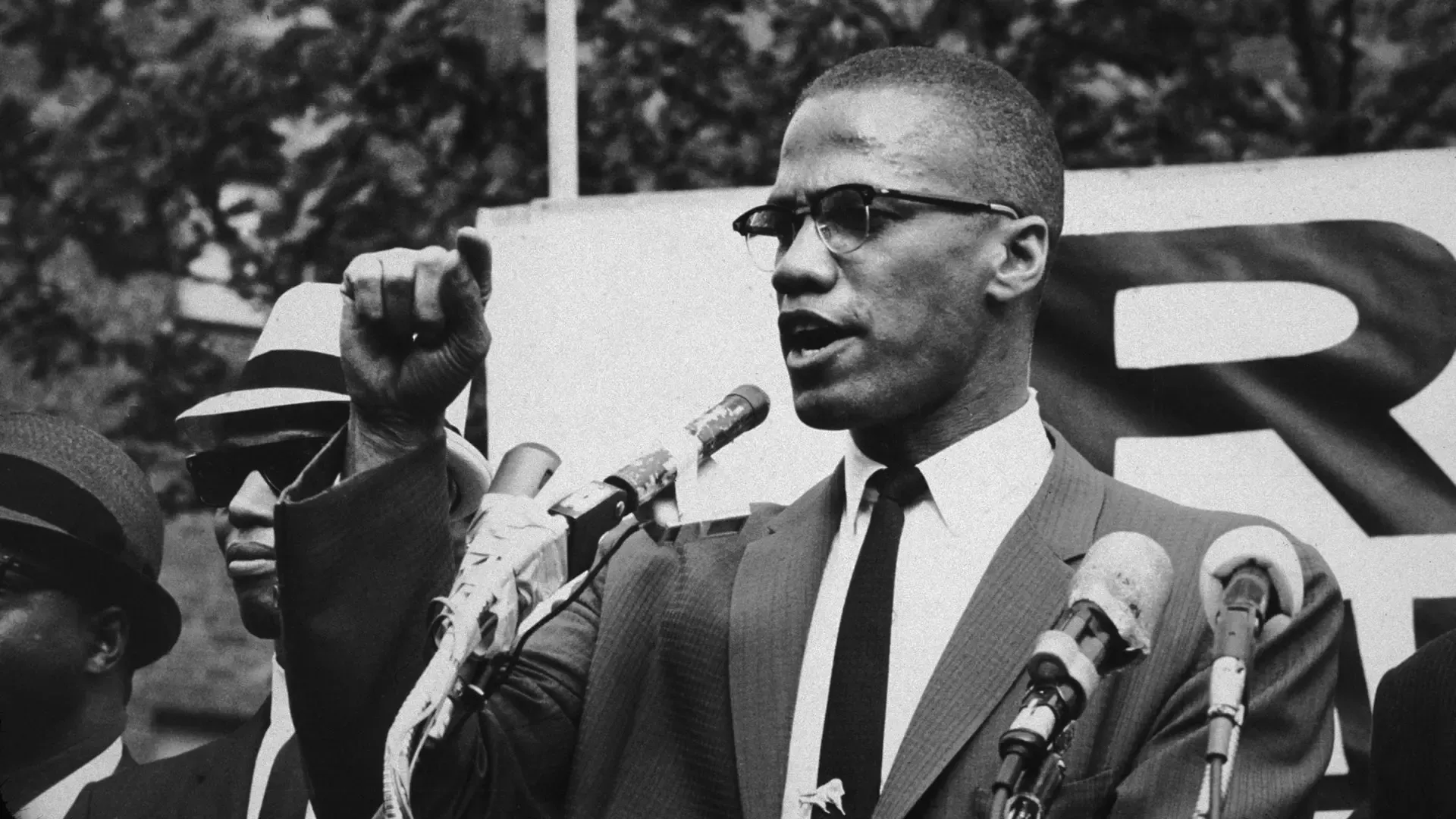 Malcolm X Siyah Haklari Hareketinin Ikonu 5