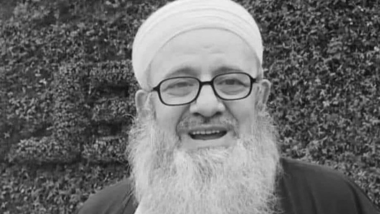 Istanbulda 64 Yasindaki Adam Ramazanin Ilk Teravih Namazinda Kalp Krizi Gecirerek Oldu Ghih