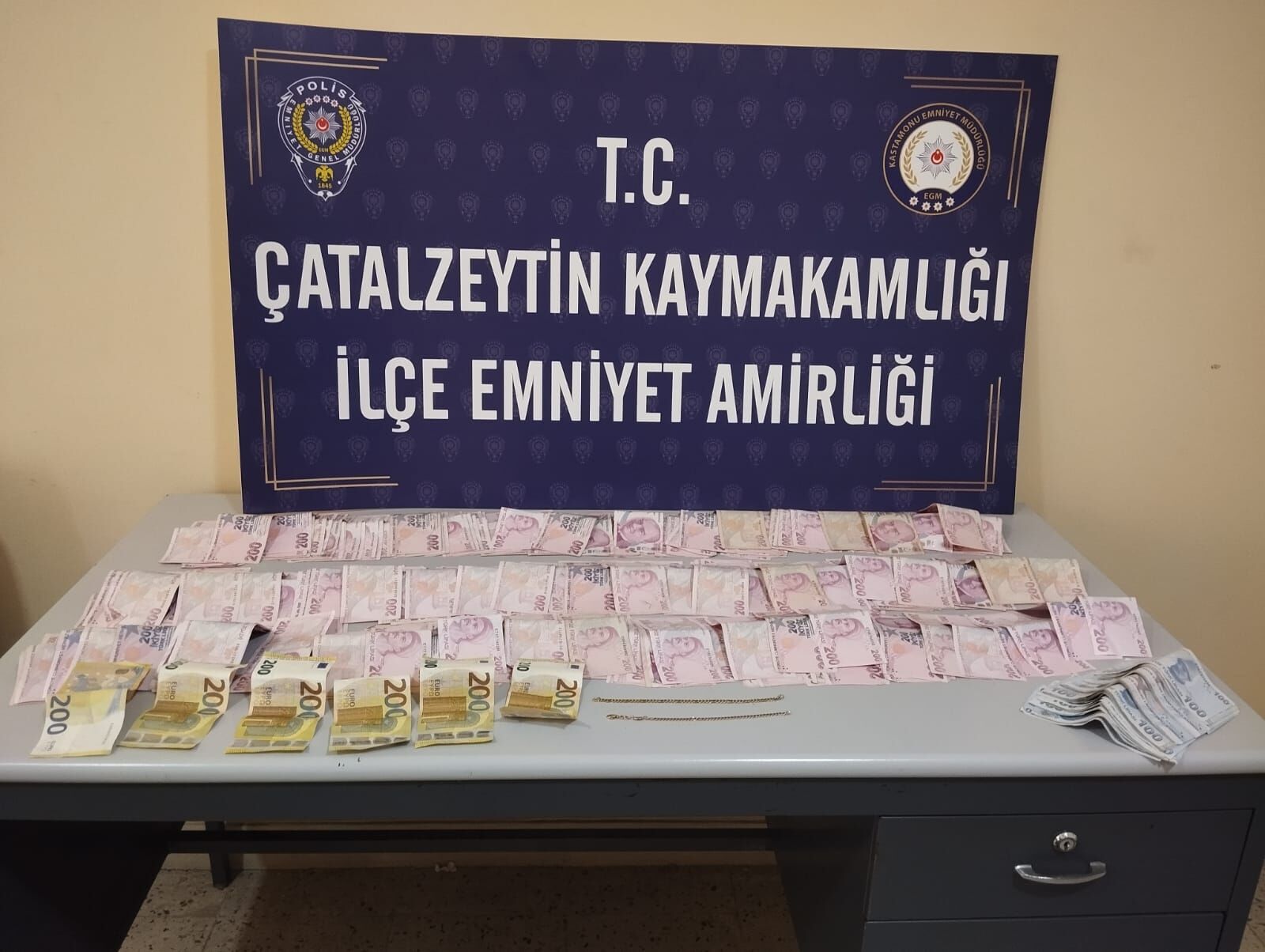 438085945 7510902848977477 2908541455562959677 N