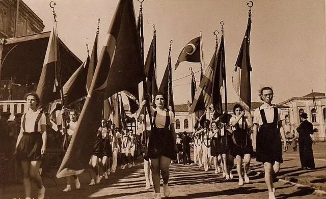 Festival Of Youth And Sports, 1939, Turkey 11Zon