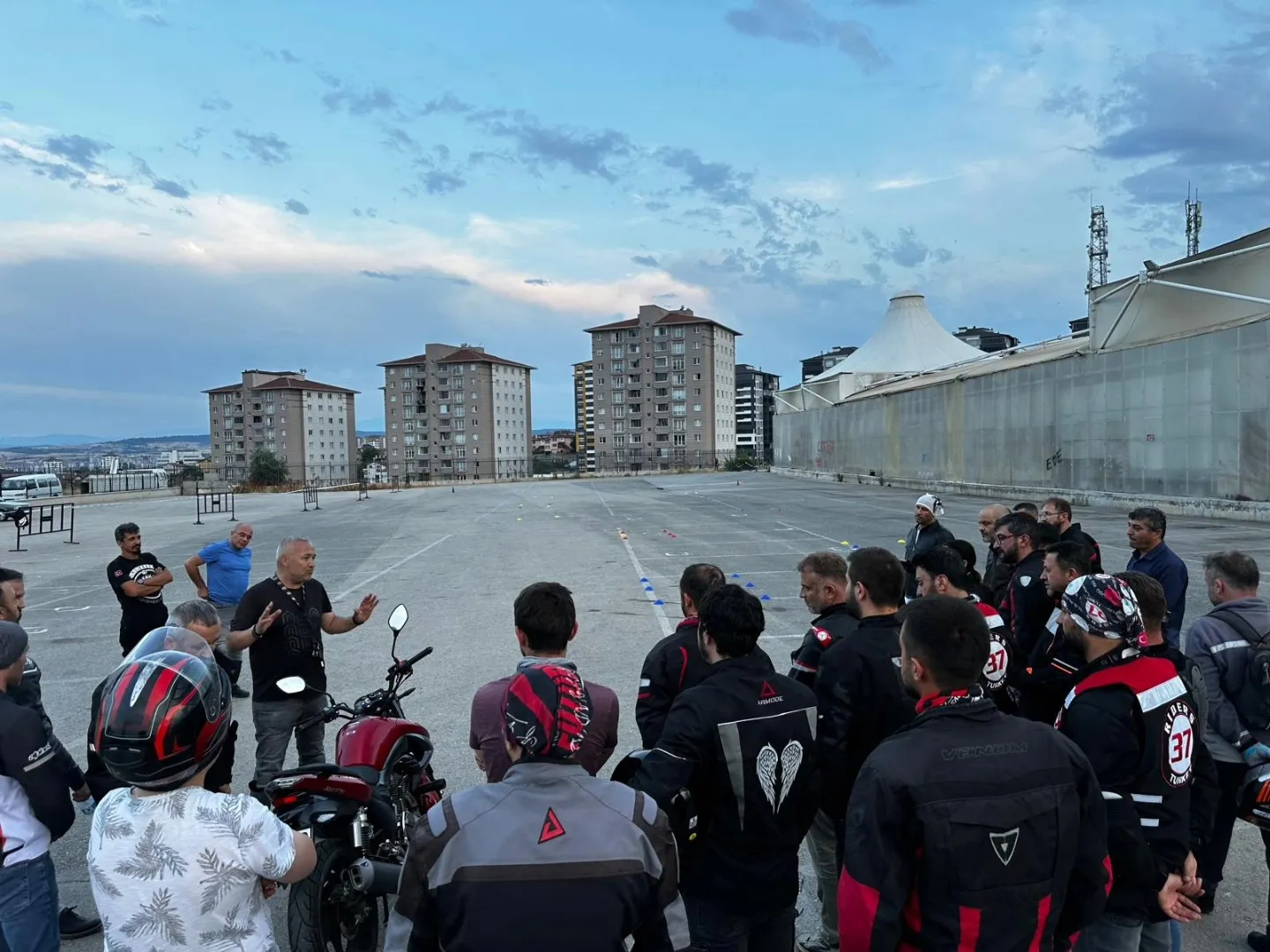 Kastamonu’da Motosikletlilere ‘Güvenli Sürüş’ Eğitimi (4)