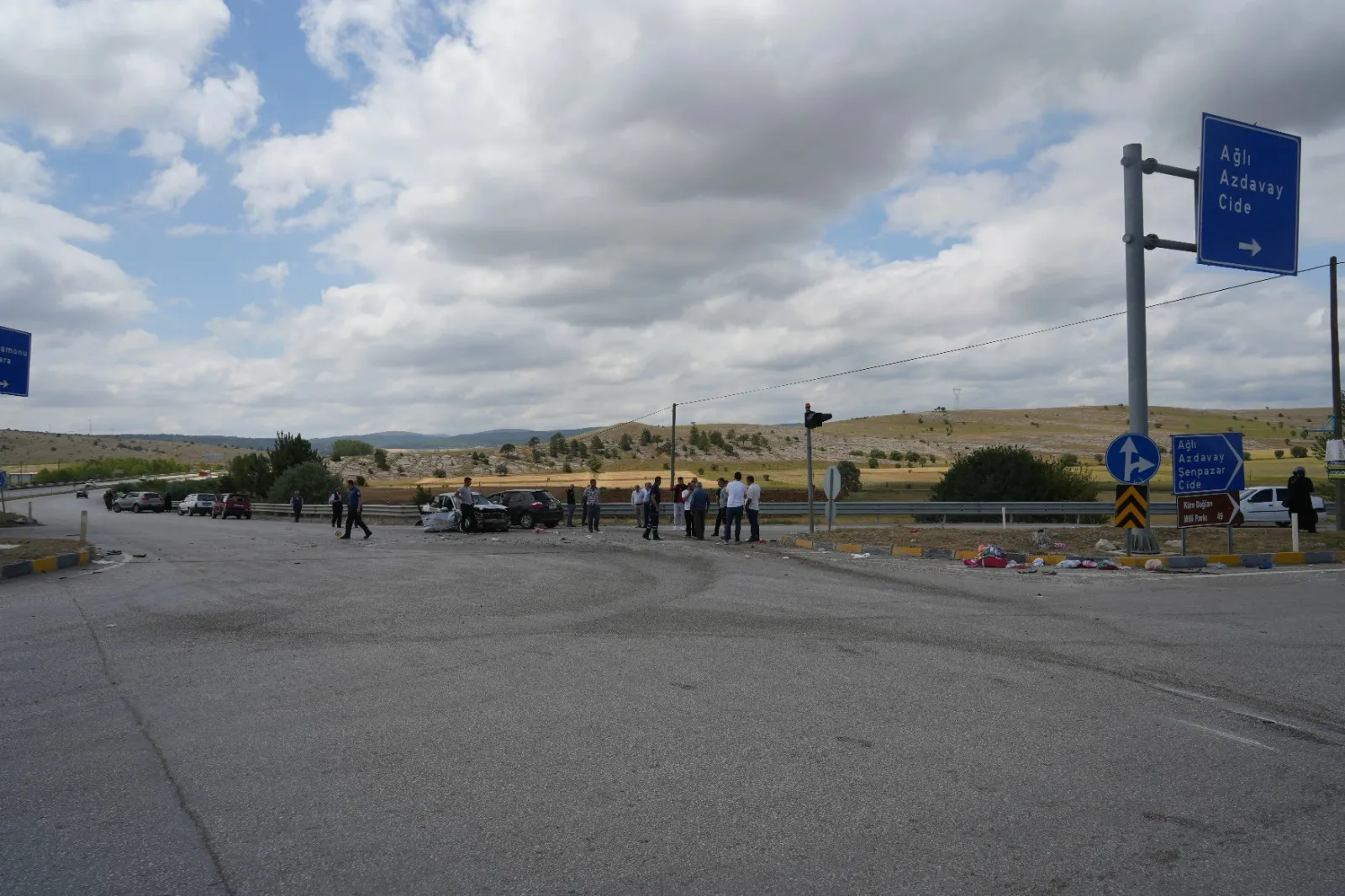 Kastamonu'da Zincirleme Kaza! 1'I Ağır, 2'Si Çocuk 12 Yaralı 4