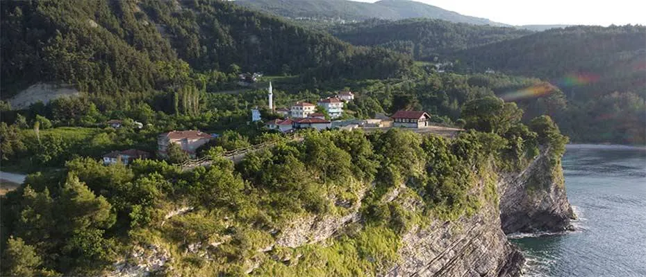 Kastamonu'nun Cennet Köşesi Ginolu Koyu Ve Kalesi! 8