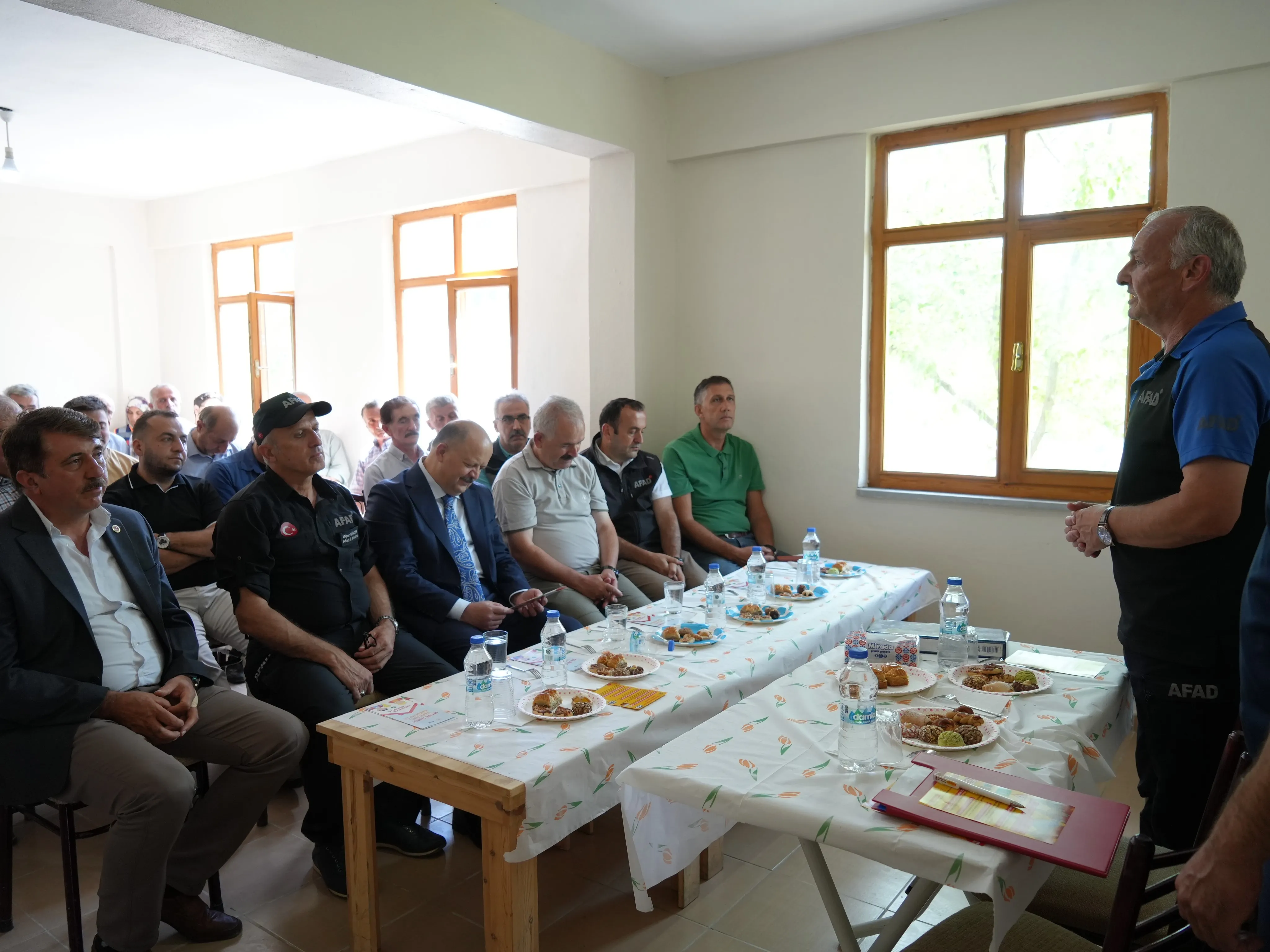 Köy Yangınlarıyla Mücadelede Eden Kastamonu'da Köy Köy Gezip Vatandaşları Eğitiyorlar (9)