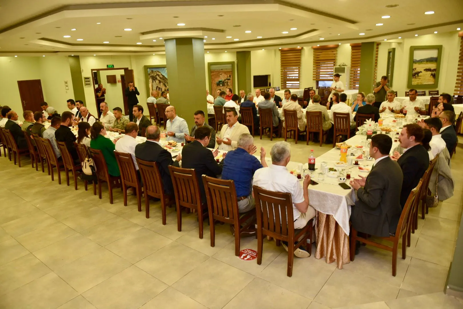 Taşköprü'de Kaymakam Özen'e Veda Yemeği Düzenlendi 2