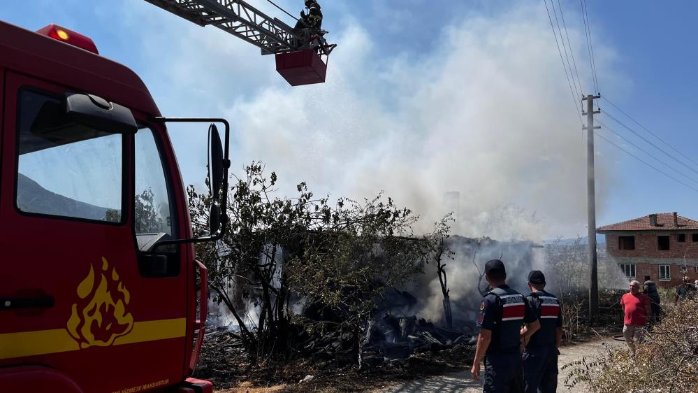 Kastamonu Tosya Yangin Alev (4)