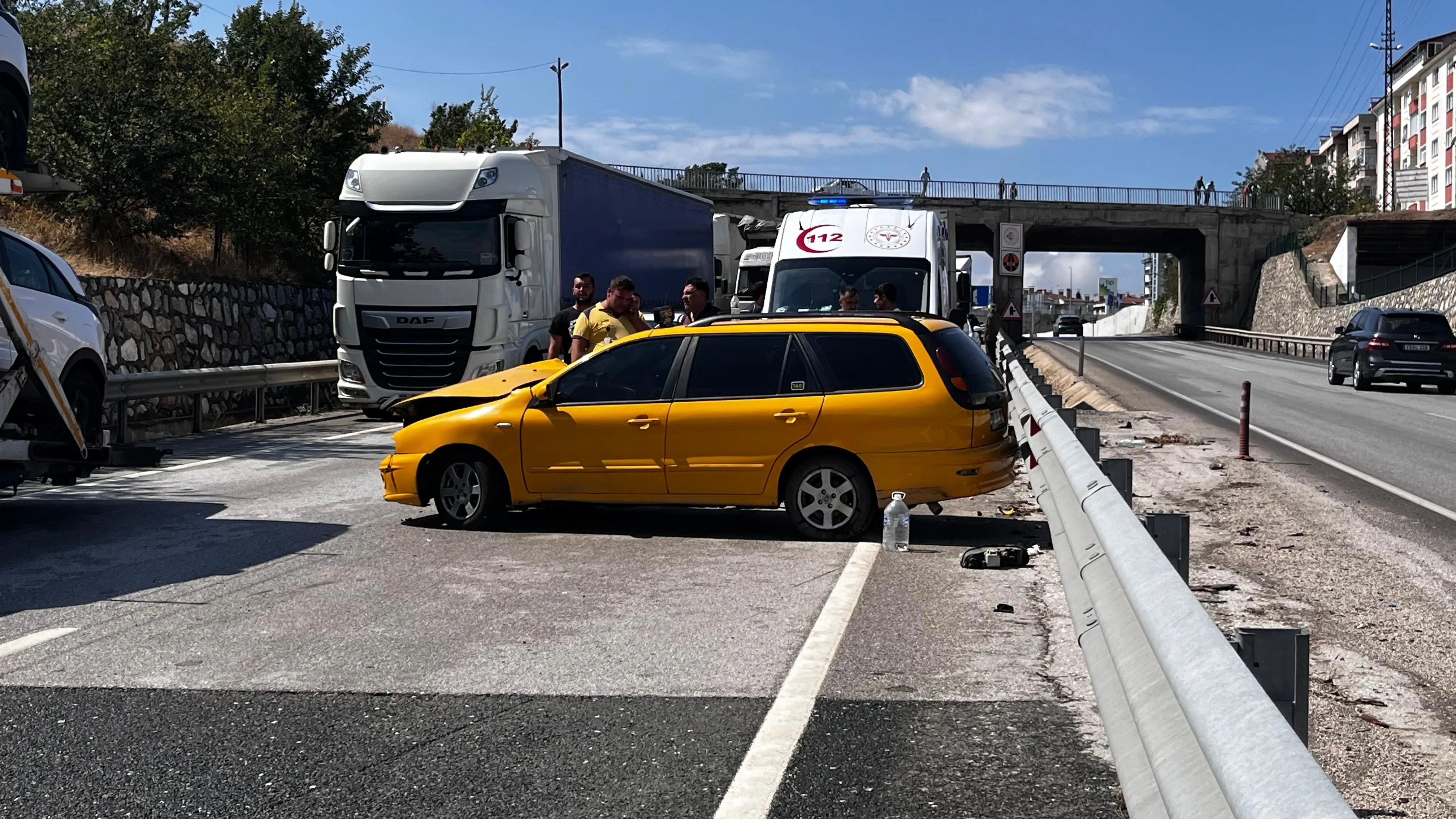 Kastamonu'da Makaslayan Tırlar Iki Ayrı Kazaya Sebebiyet Verdi 1 Yaralı!