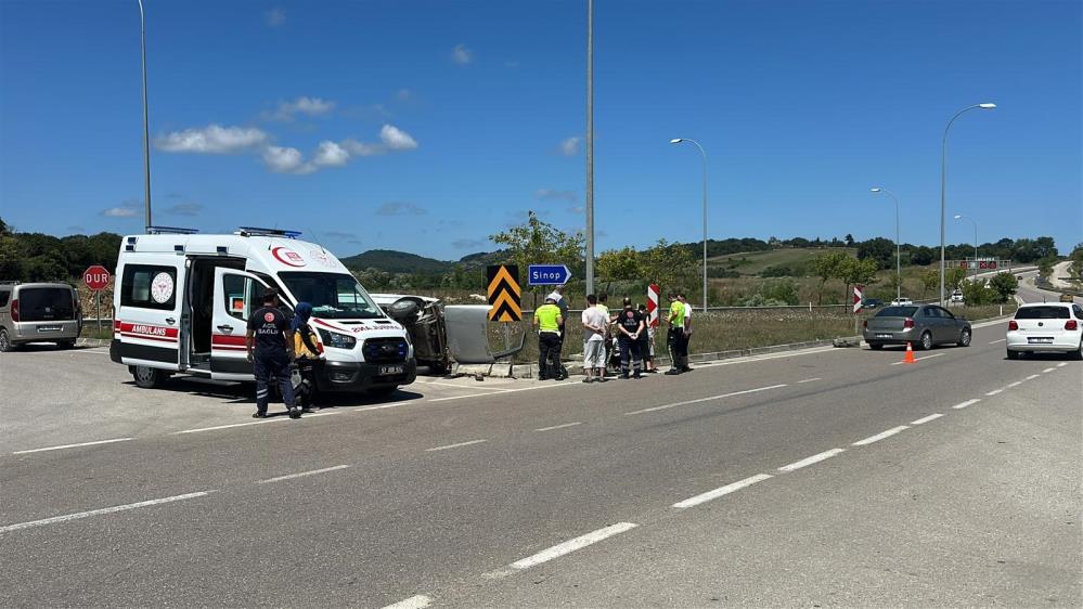 Kaza Sinop Kastamonu Trafik Kazasi (1)