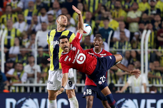 Lille Ile Fenerbahce Sampiyonlar Ligi Veda 1