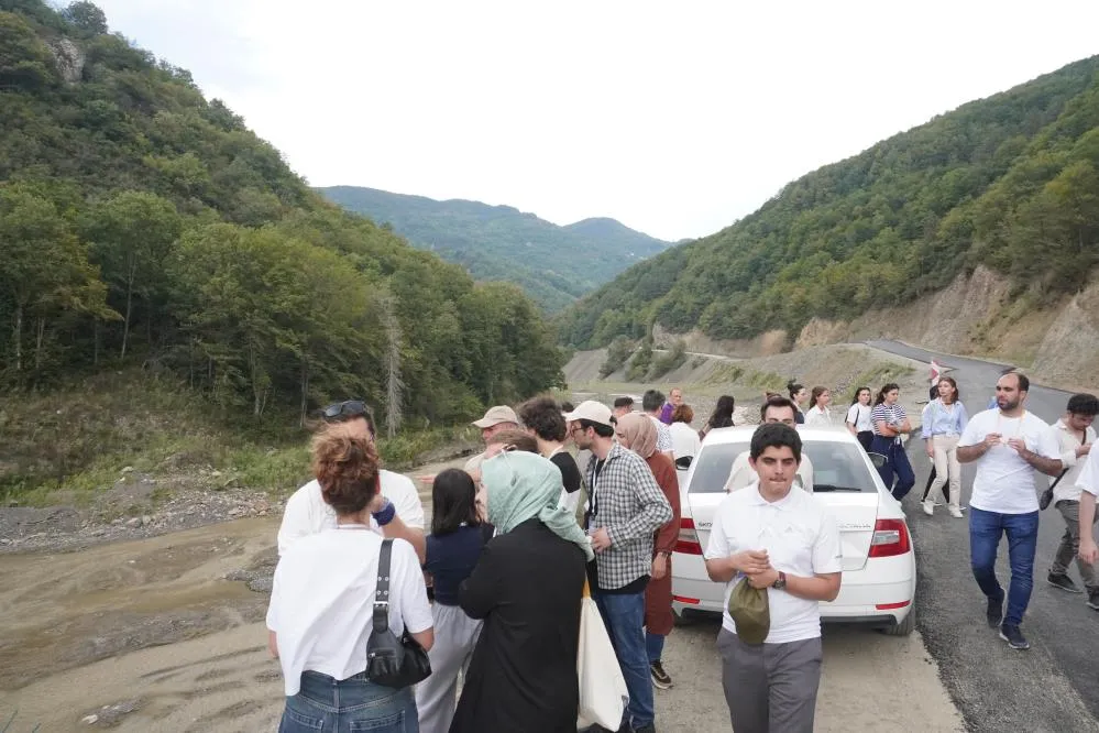 Türkiye'nin Dört Bir Yanından Kastamonu’ya Geldiler Sel Afetinin Yaşandığı Bozkurt'ta Inceleme Yaptılar! (3)