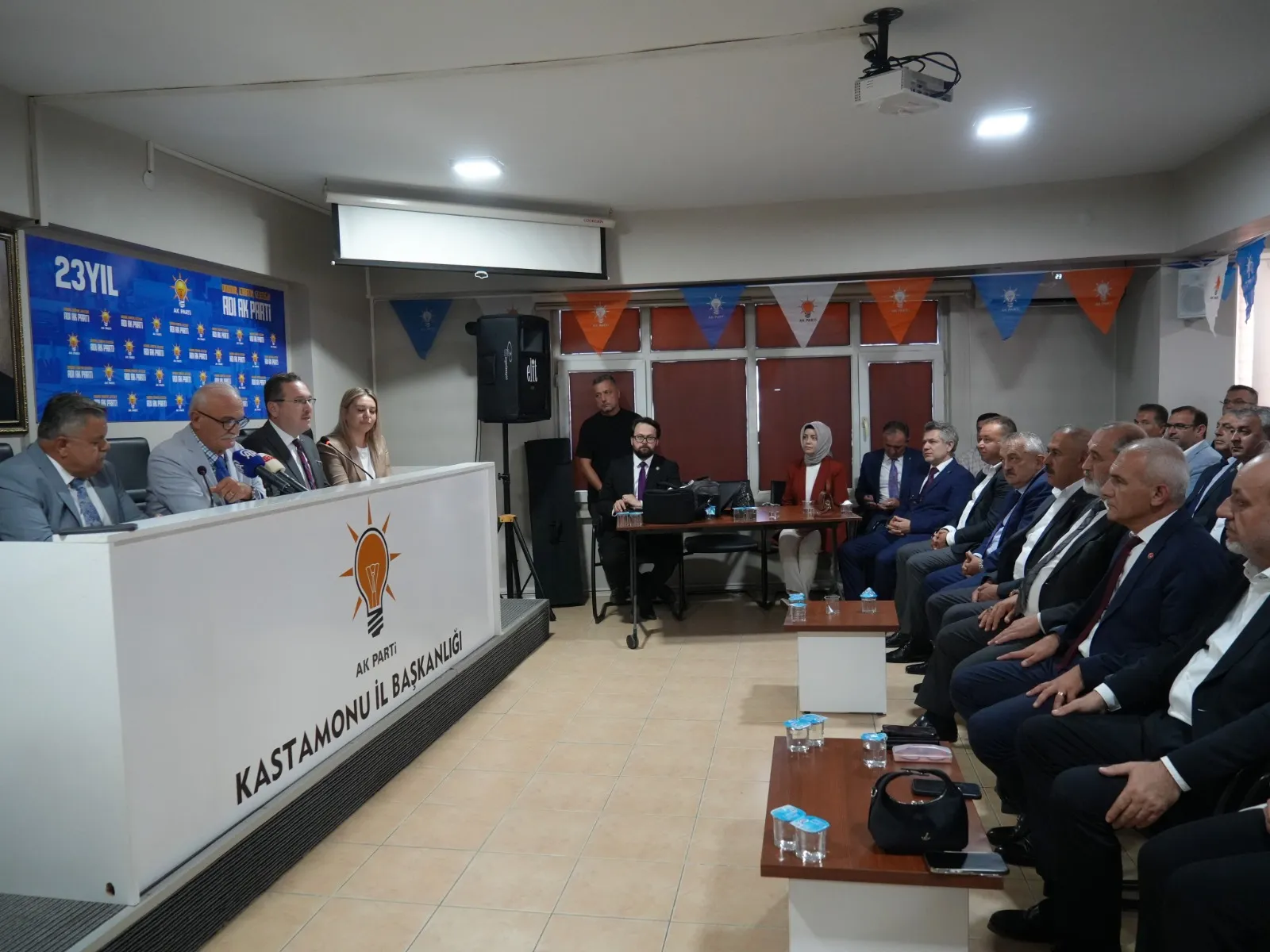 Ak Parti Genel Başkan Yardımcısı Yılmaz'dan Kastamonu'da Chp'li Belediyelere Sert Eleştiri! 1