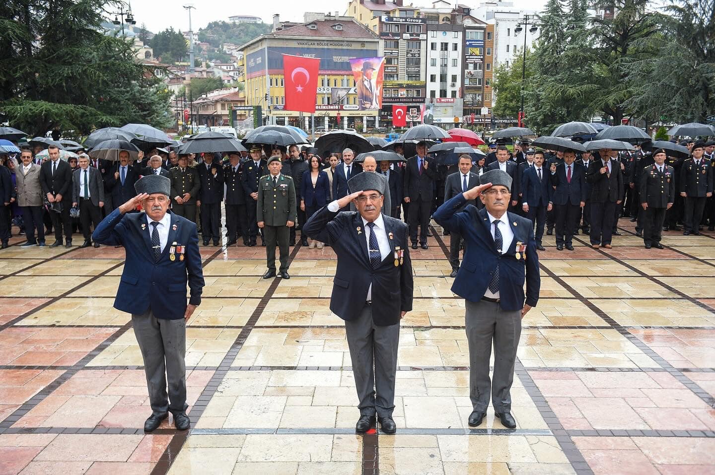 Gazi Kastamonu Vali Toren (1)