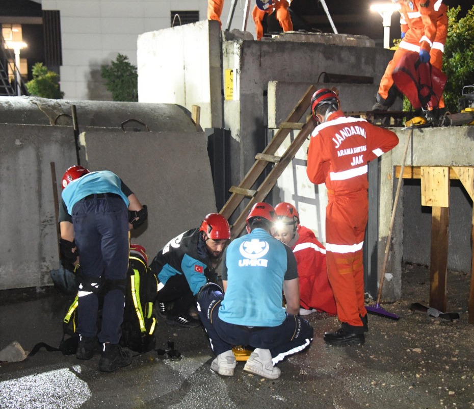 Kastamonu Afad Gece Tatbikat Deprem Taskopru (13)