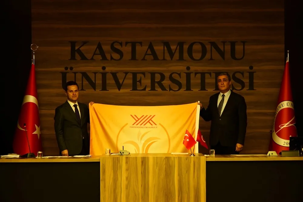 Kastamonu Üniversitesi'nde Senato Toplantısı Yapıldı Ödüller Dağıtıldı! 4