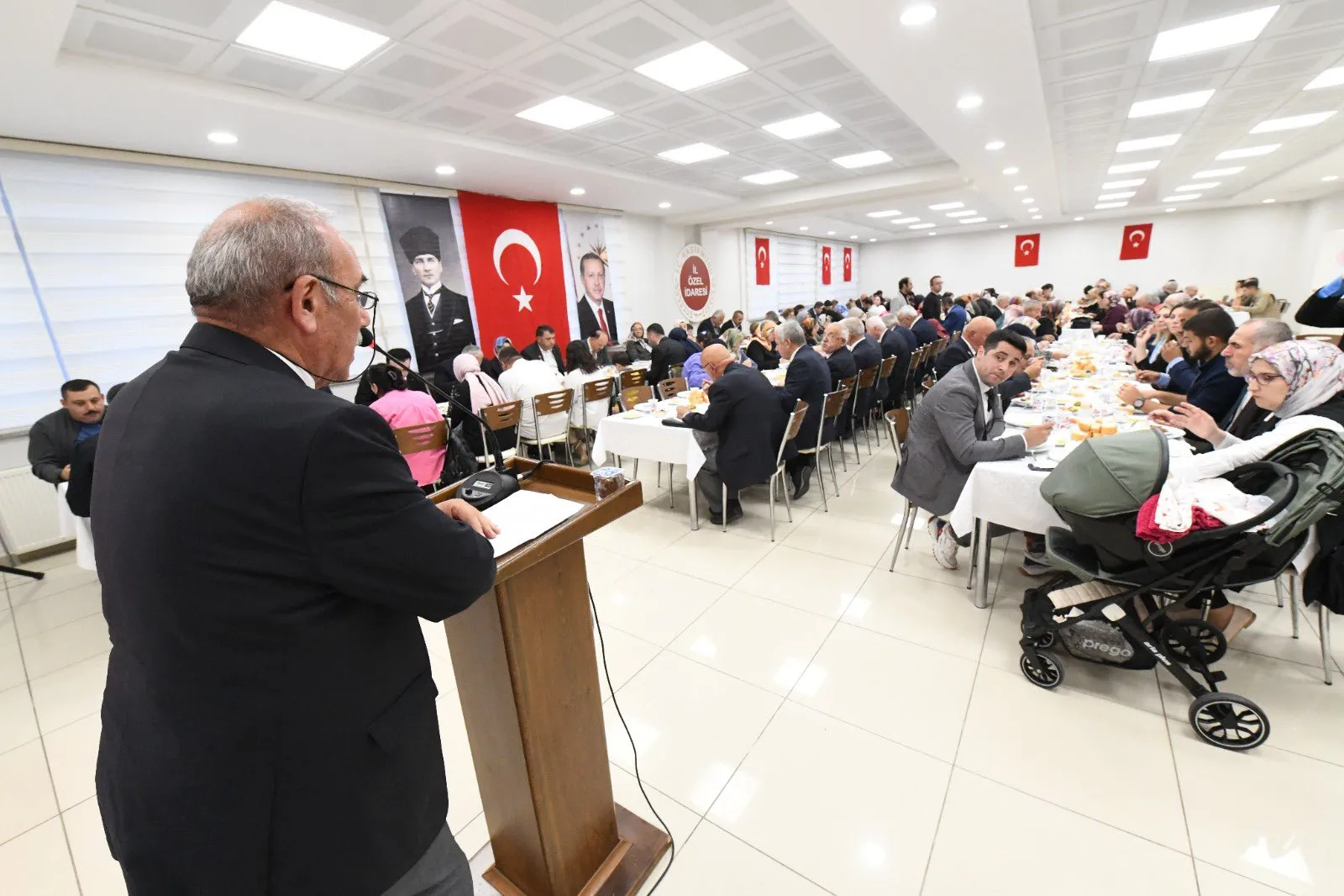 Kastamonu'da Gaziler Ve Şehit Aileleri Ile Akşam Yemeğinde Bir Araya Geldi 3