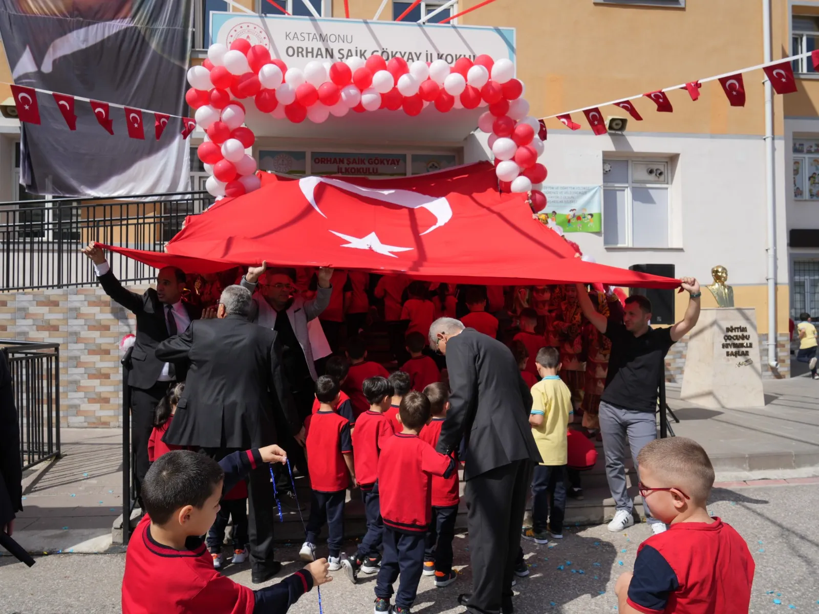 Kastamonu’da Ilk Ders Zili Törenle Çaldı! 4