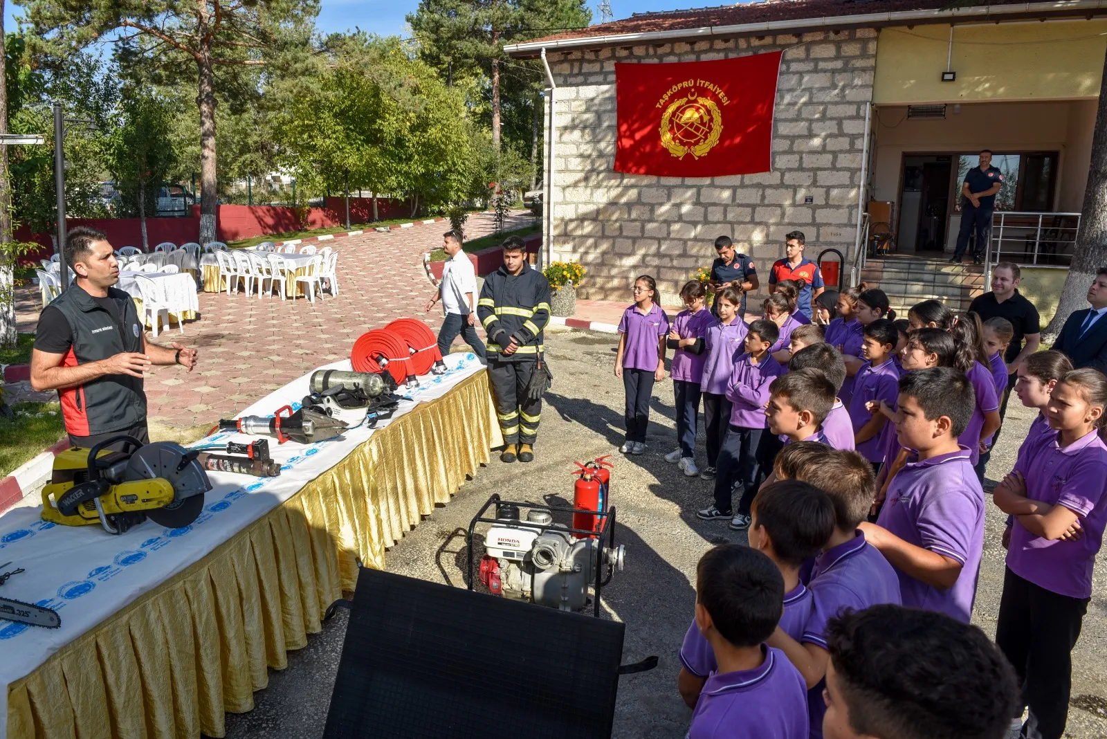 Taşköprü'de 'İtfaiye Haftası' Coşkuyla Kutlandı! 12