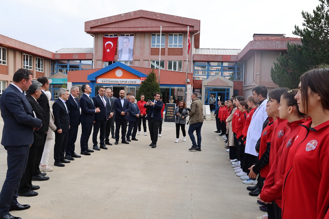 Gençlik Ve Spor Bakan Yardımcısı Dr. Enes Eminoğlu Kastamonu Spor Lisesi (5)