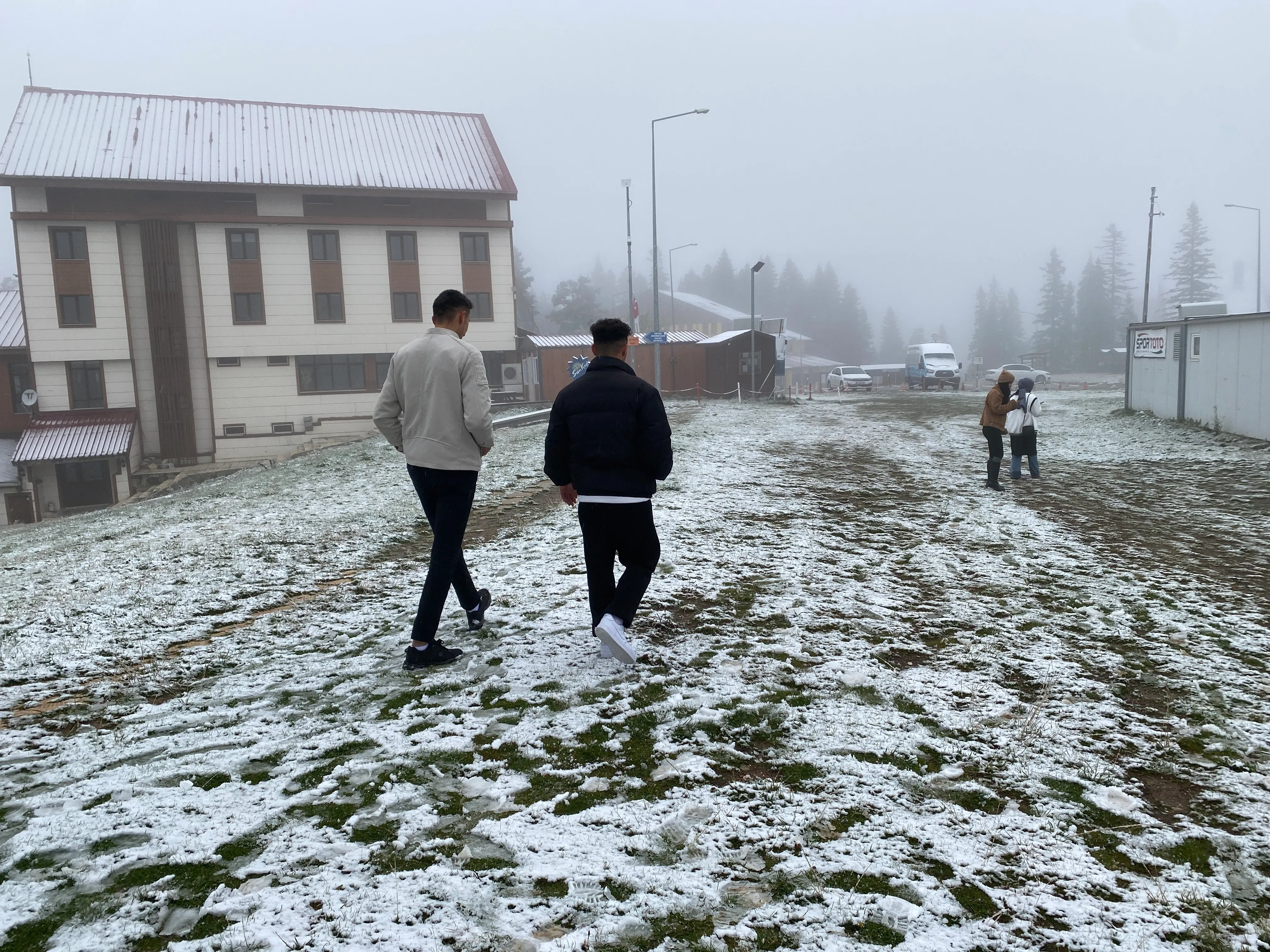 Ilgaz Dağı'na Mevsimin Ilk Karı Yağdı Kartpostallık Manzaralar Ortaya Çıktı! 1