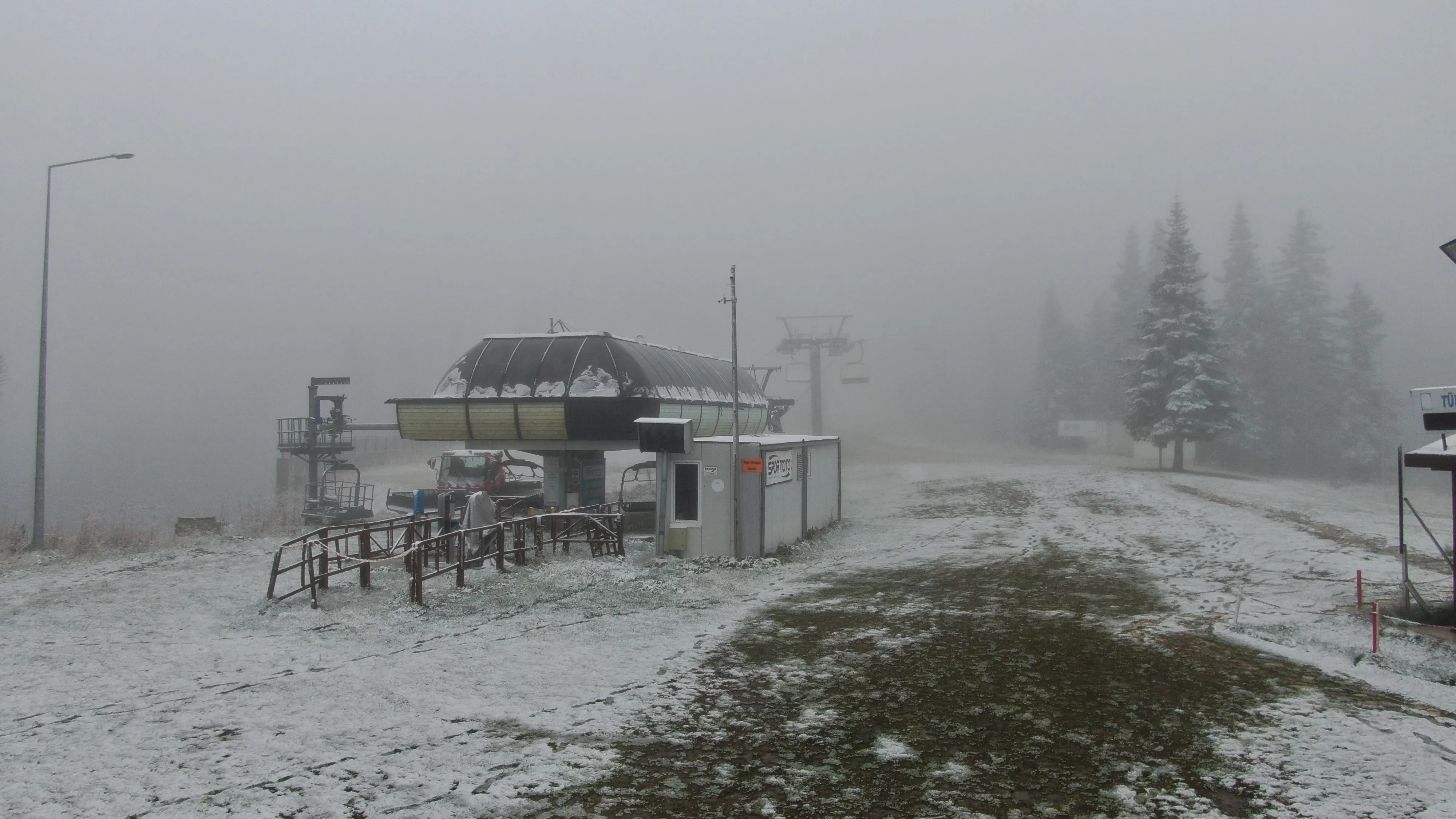 Ilgaz Dağı'na Mevsimin Ilk Karı Yağdı Kartpostallık Manzaralar Ortaya Çıktı! 3