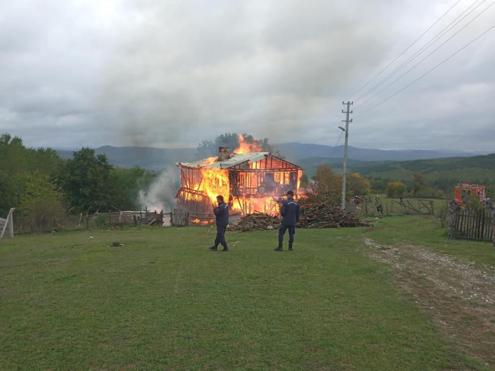 Kastamonu Daday Yangin Itfaiye (2)