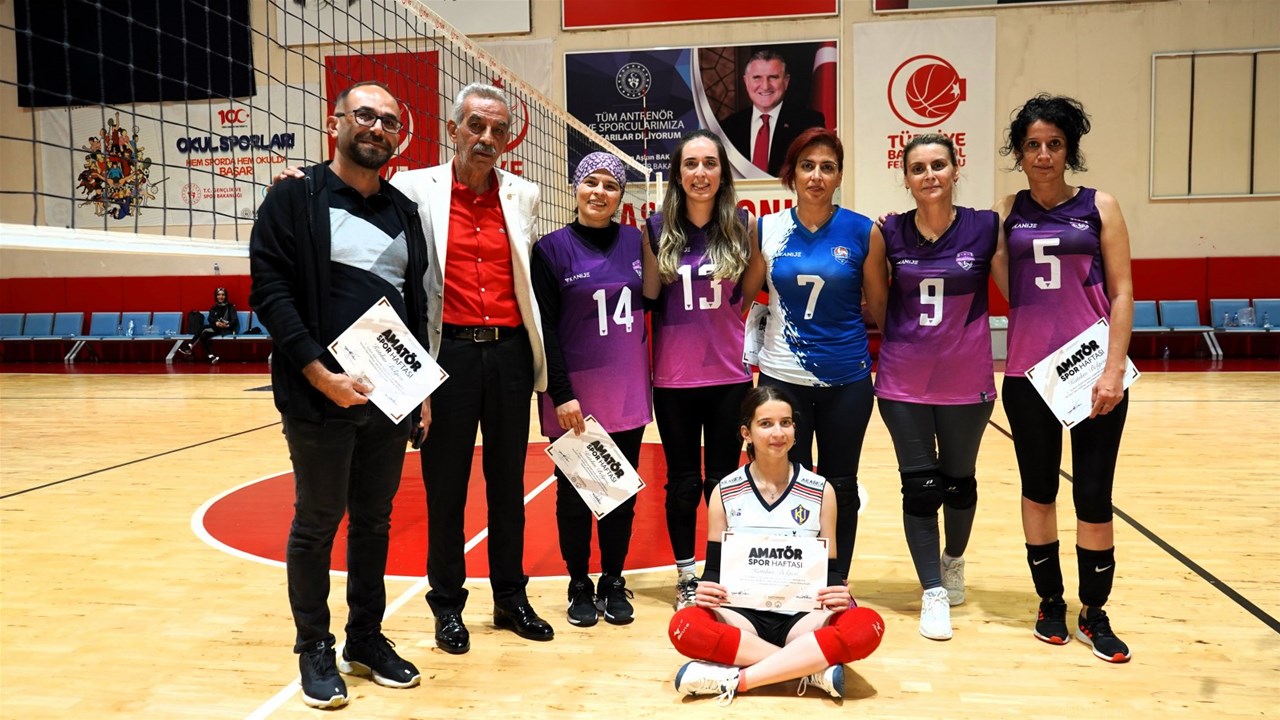 Kastamonu Filenin Sultanlari Voleybol Vetaran (4)