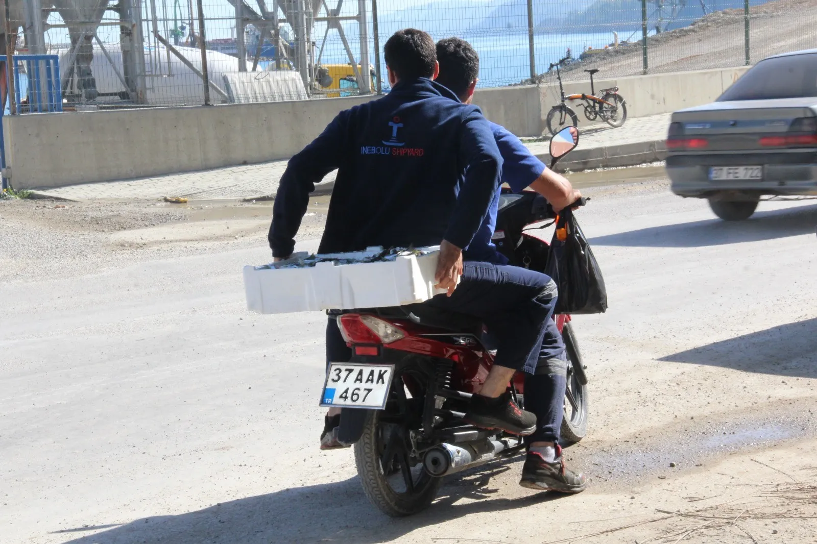 Kastamonu'da Ele Geçirilen 162 Kasa Balık Ihtiyaç Sahiplerine Dağıtıldı! 2