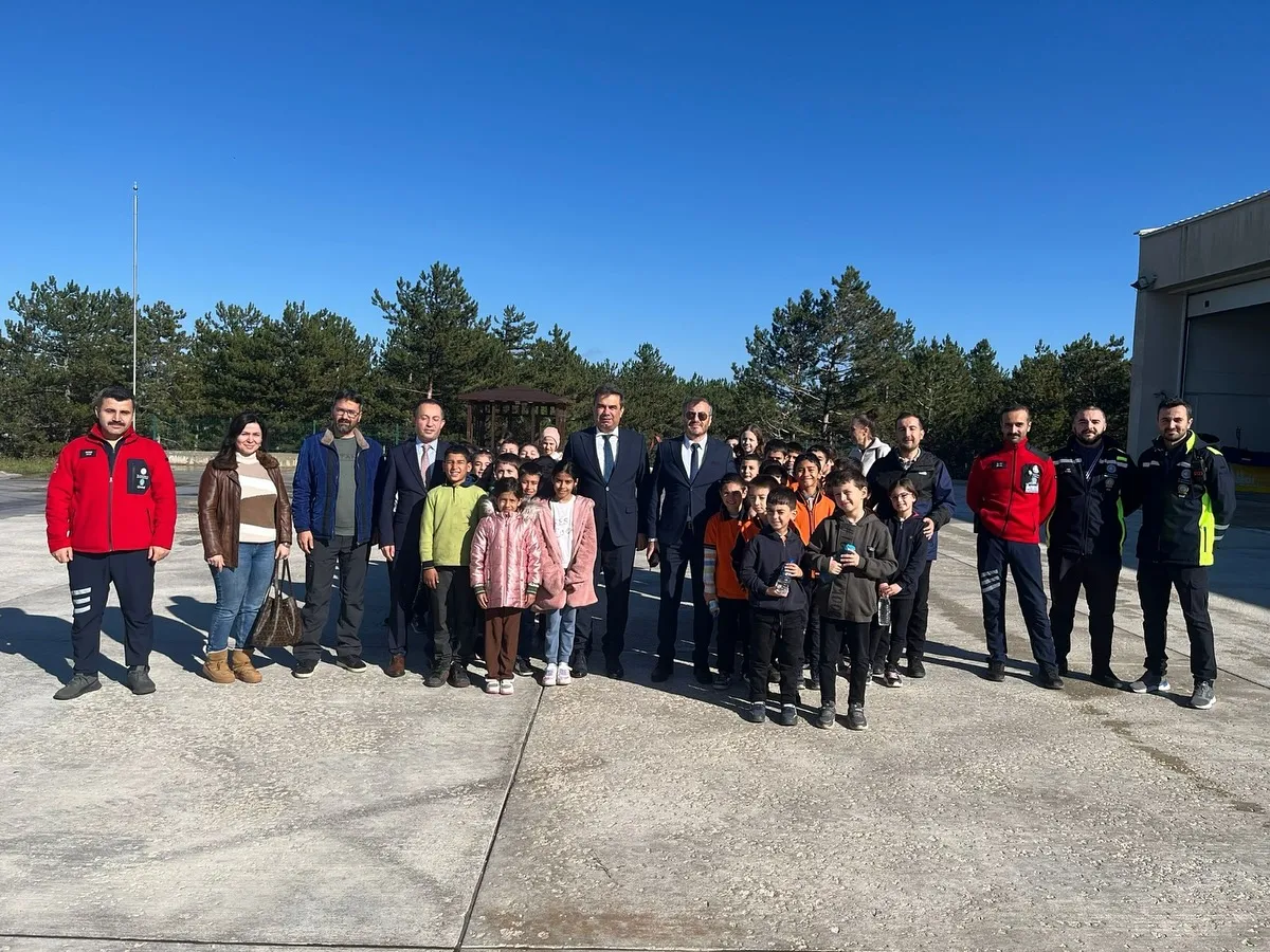 Kastamonu'da Gökyüzünün Kapıları Açıldı Öğrenciler Hayran Kaldı! 1