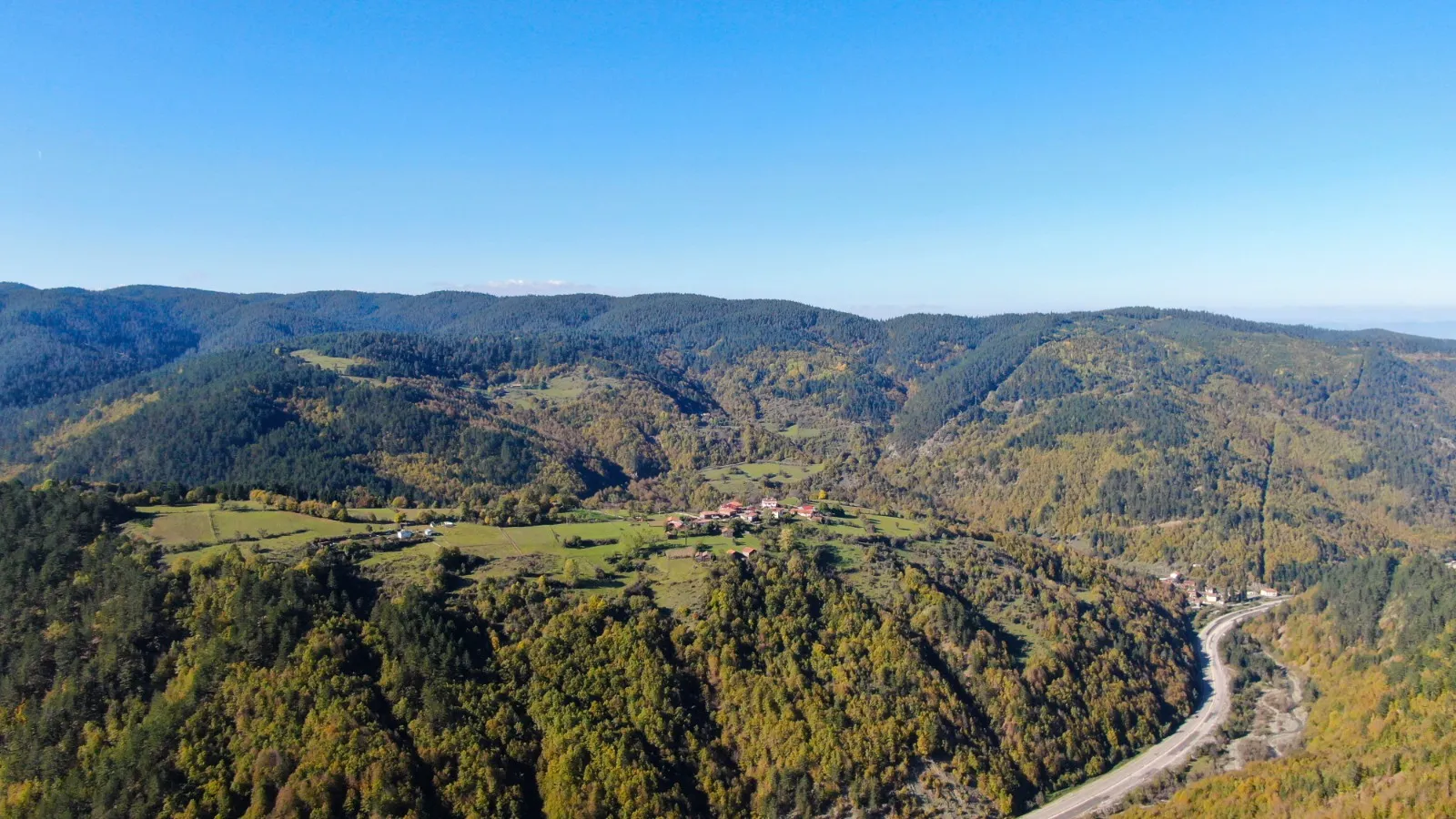 Kastamonu'da Kartpostallık Görüntü Sonbahar Ve Kar Buluştu! 3