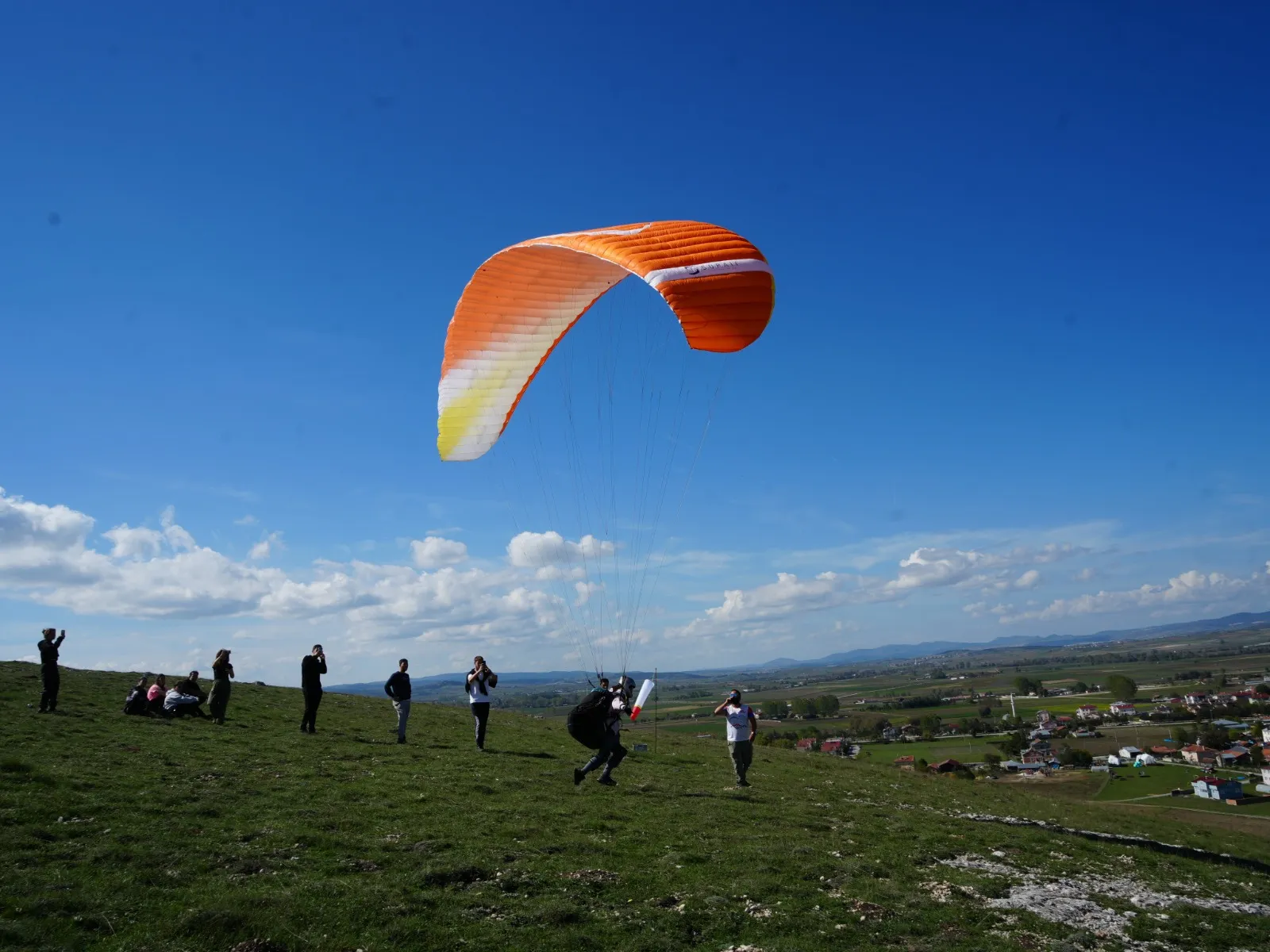 Kastamonu'da Yamaç Paraşütü Ile Gökyüzüne Açılıyor!