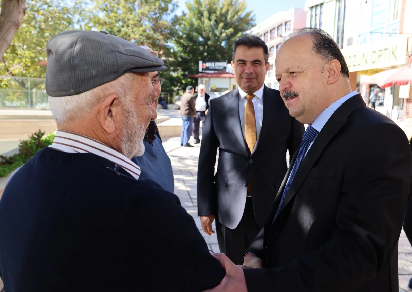 Vali Dallı, Kastamonu Esnafıyla Bir Araya Geldi 1