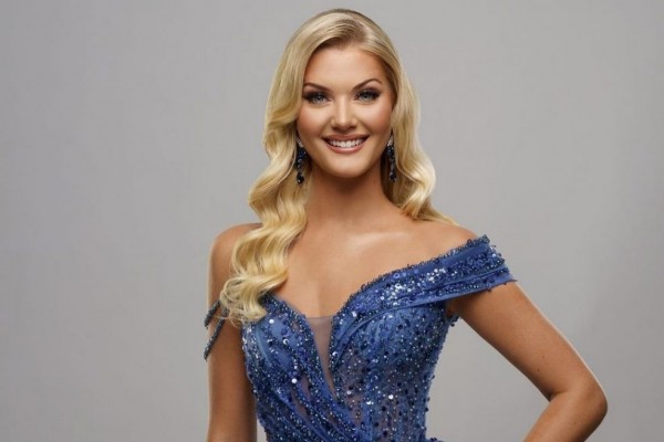 2024 Kainat Güzeli Danimarkalı Victoria Kjær Theilvig kimdir, kaç