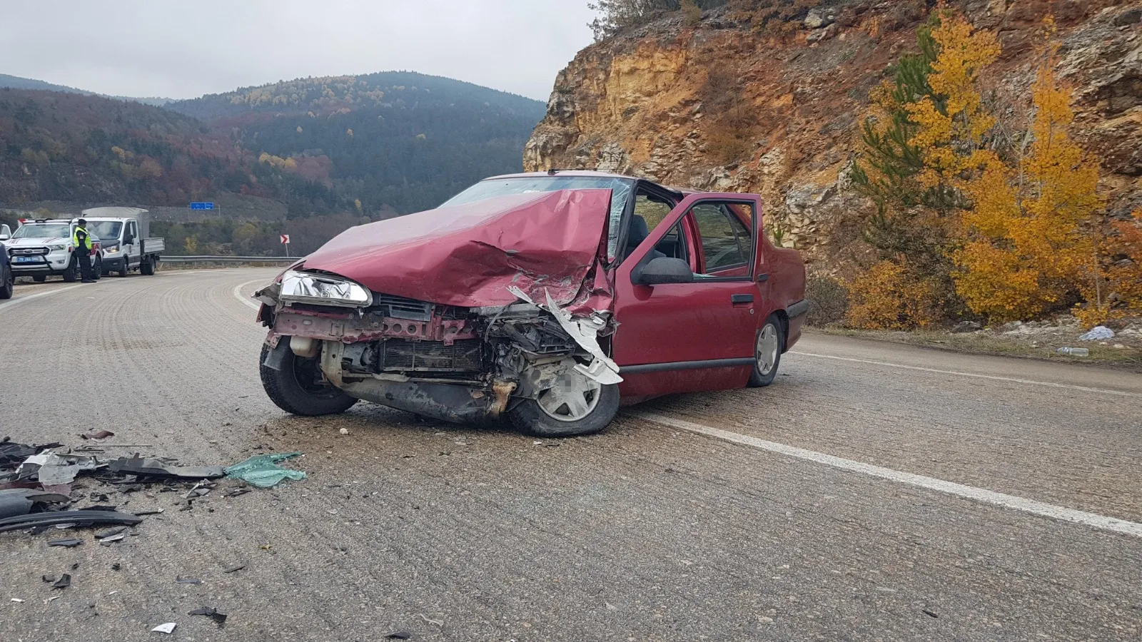 Safranbolu'dan Kastamonu'ya Üzücü Haber 2 Araç Çarpıştı, 8 Yaralı Var! 2