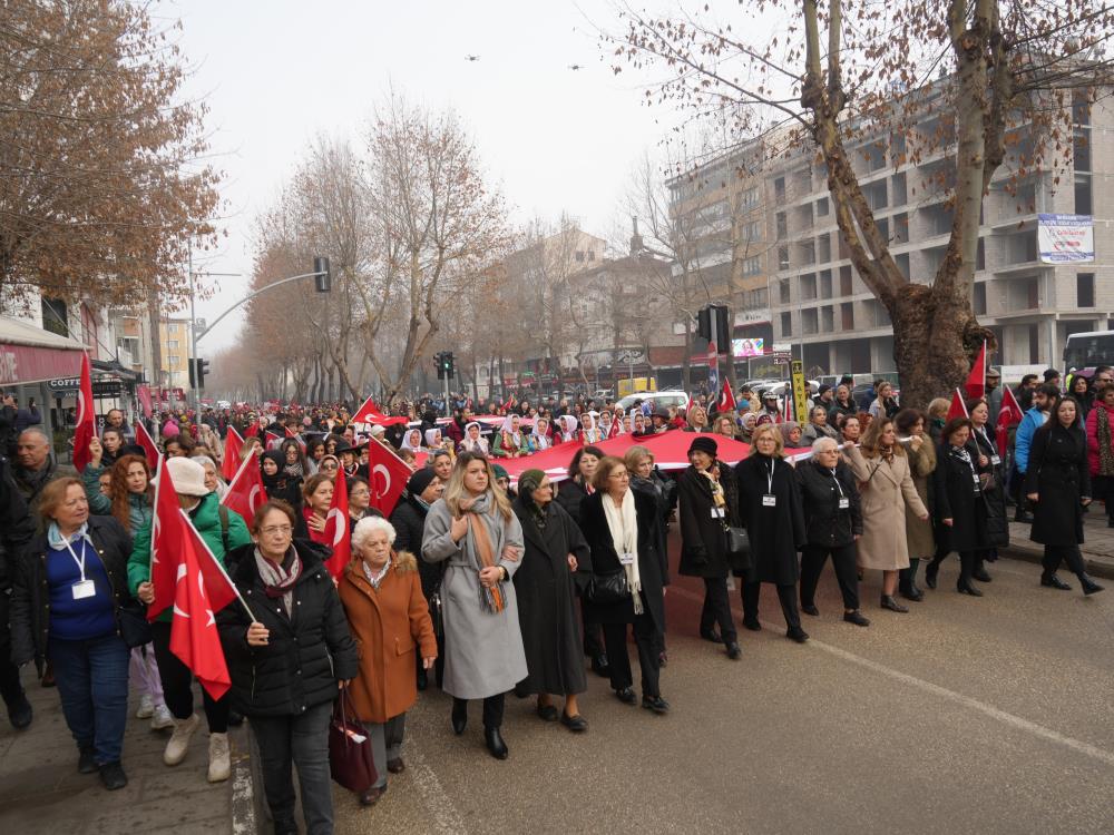 10 Aralık Türk Kadın Mitingi (3)