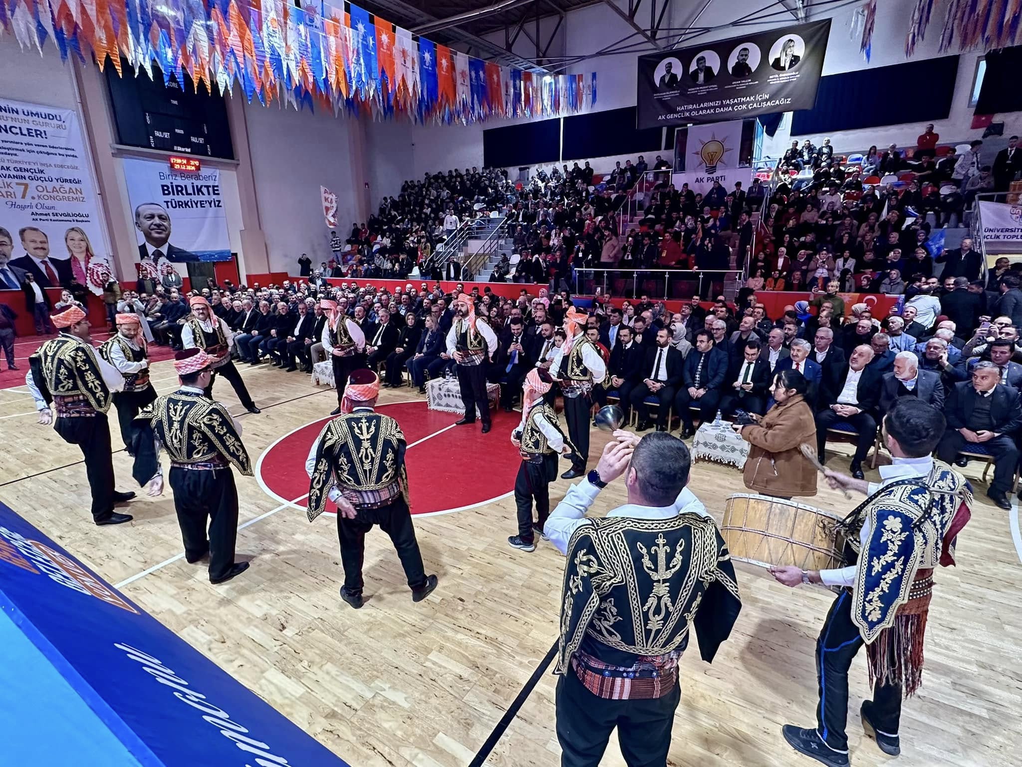 Ak Parti Gençlik Kolları Seçim (6)