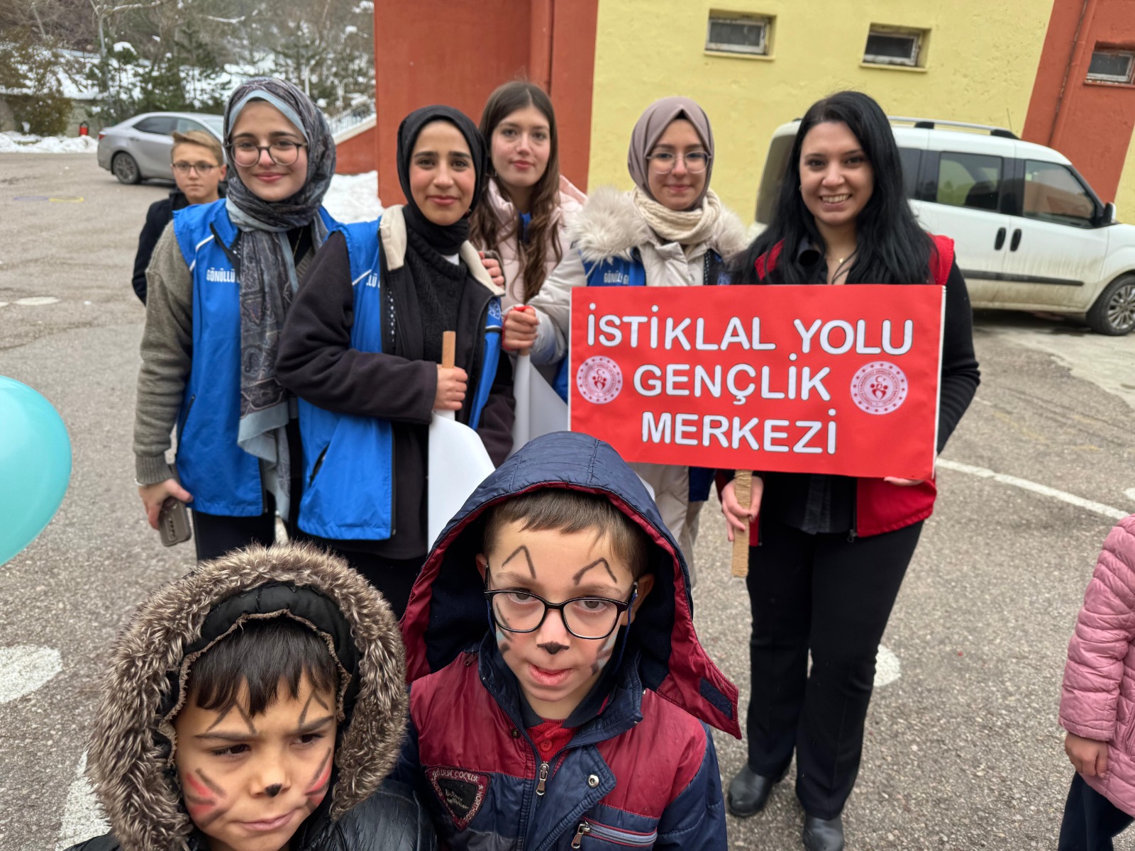 Akkaya Gönüllü Öğrenciler (3)