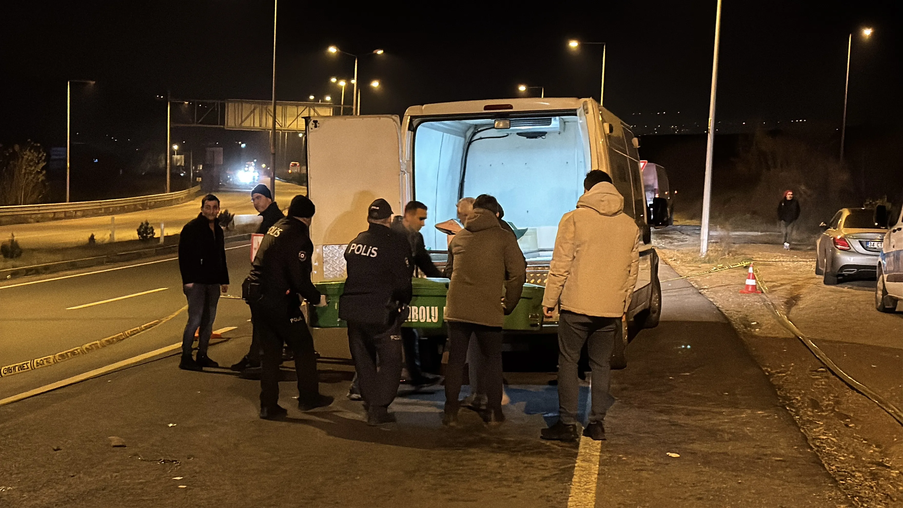 Karabük Kastamonu Kara Yolunda Otomobilin Çarptığı Yaya Hayatını Kaybetti 7