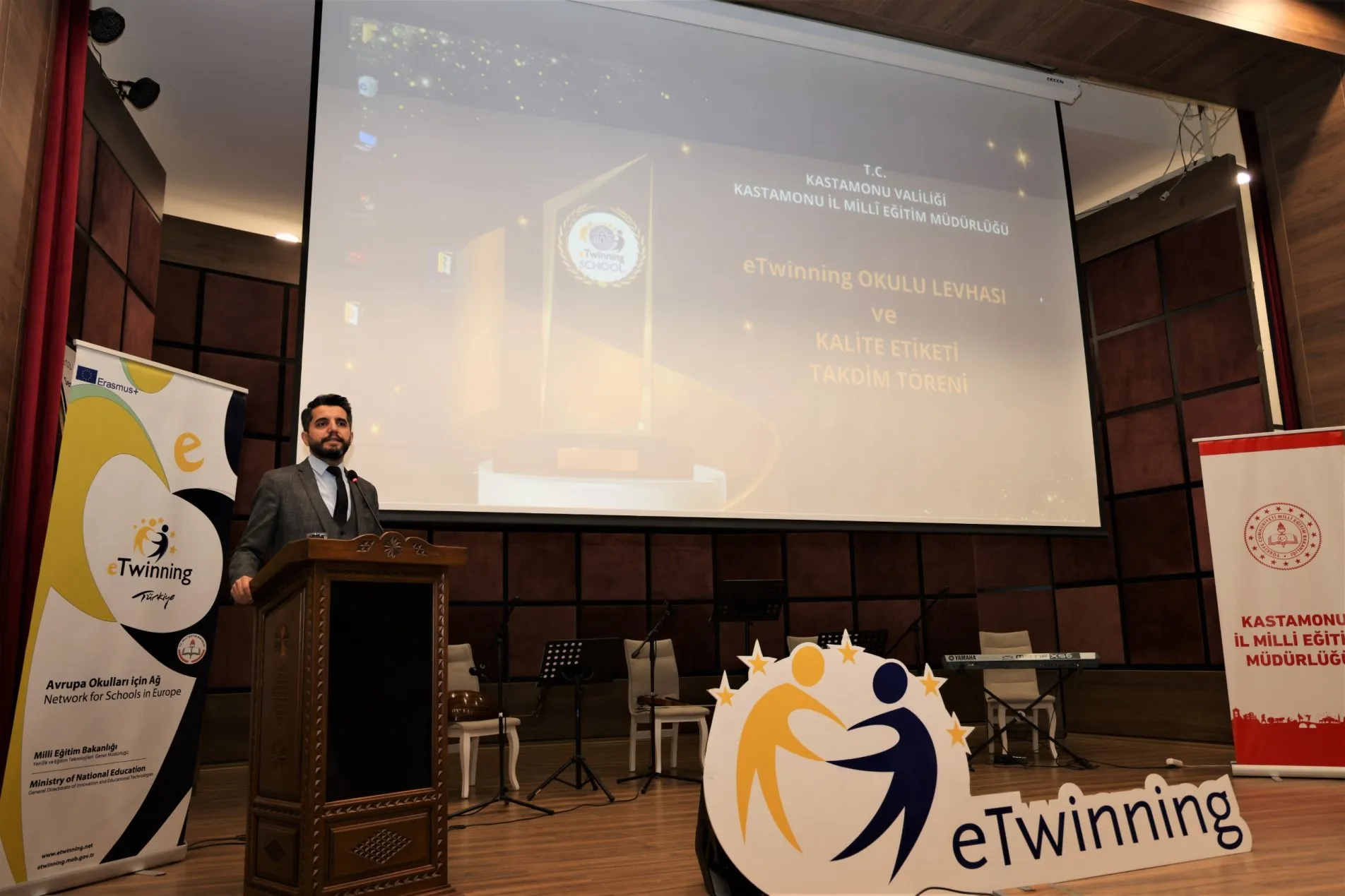 Kastamonu'da Etwinning Ödülleri Sahiplerini Buldu! 3